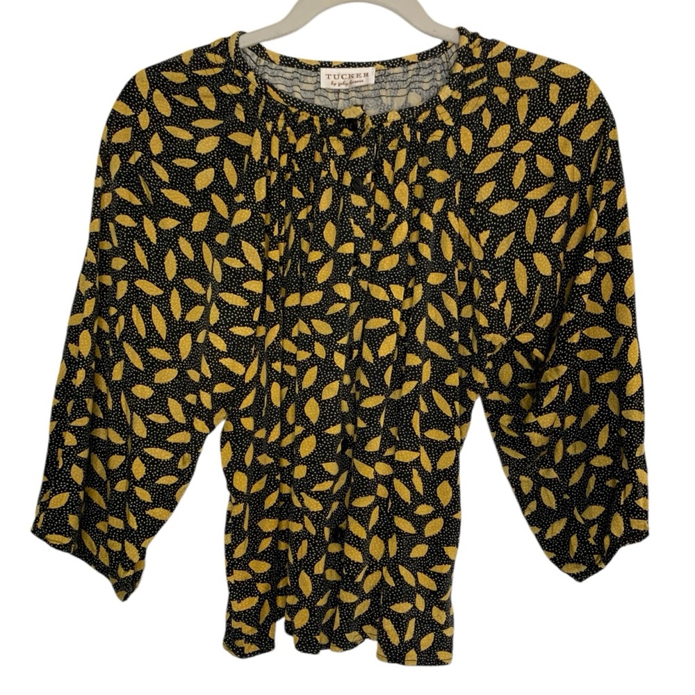 Tucker by Gaby Basora Small/Medium Button Front Silk Graphic Cropped Blouse